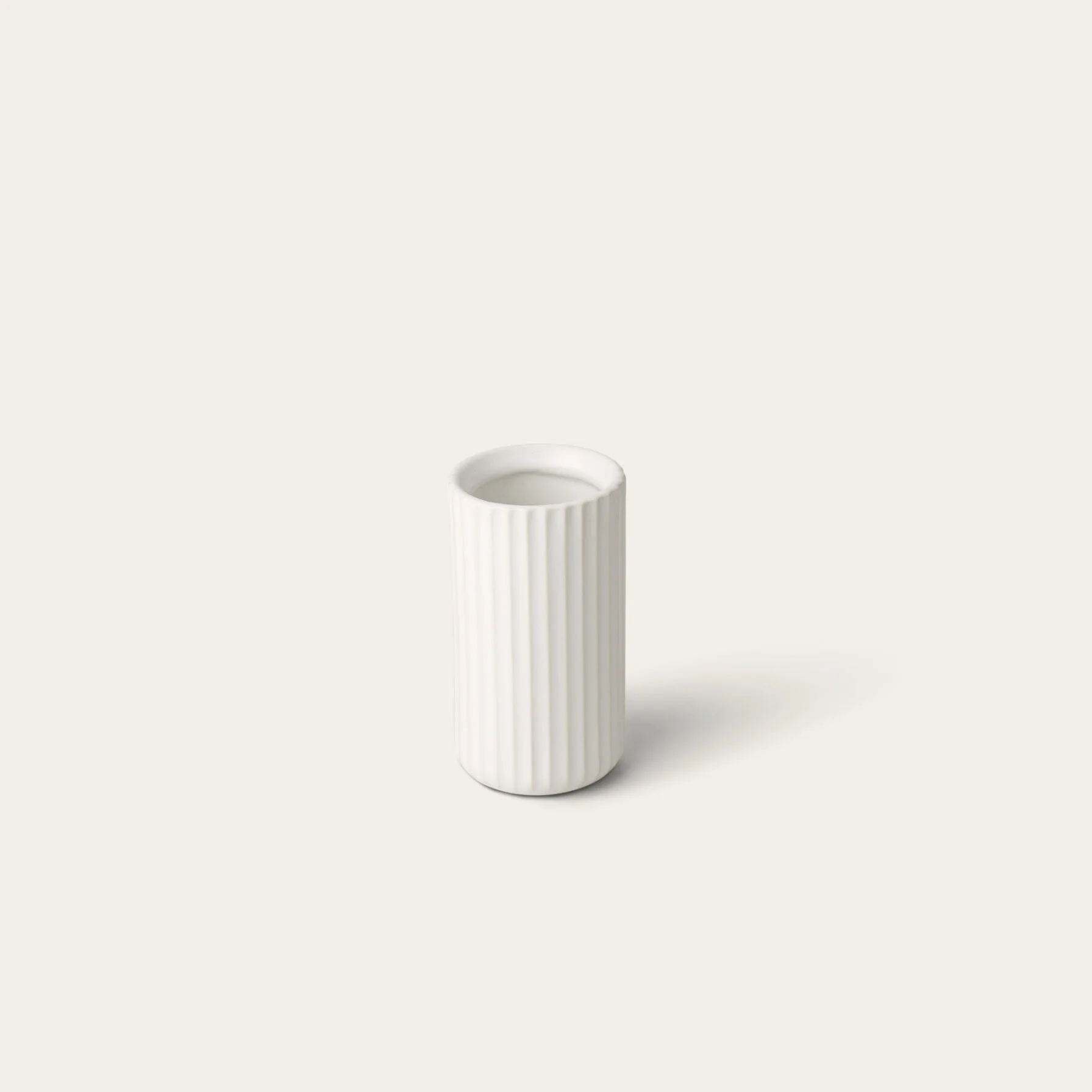 Short Bud Vase - Image 16
