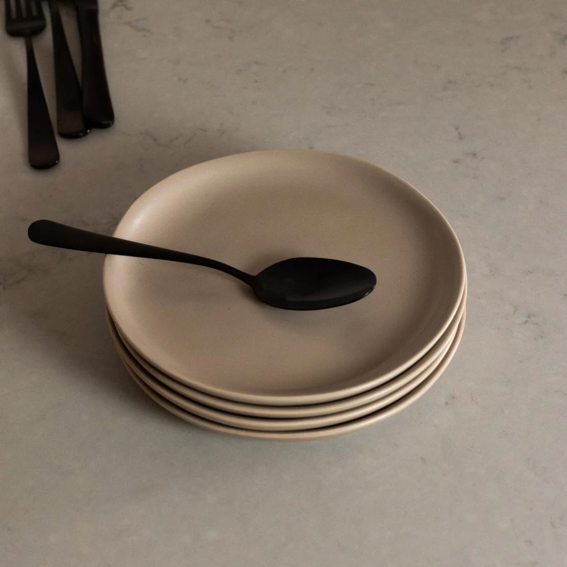 Dessert Plates - Image 30